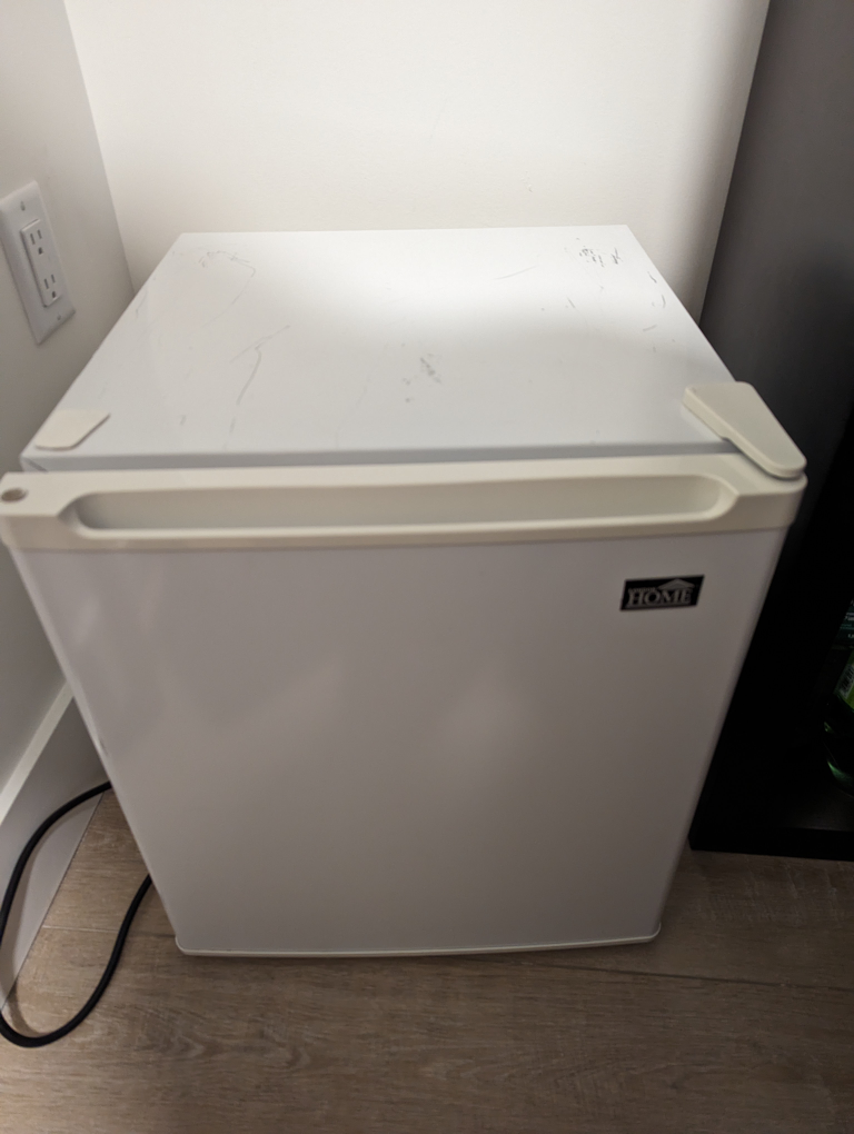 mini fridge thumbnail