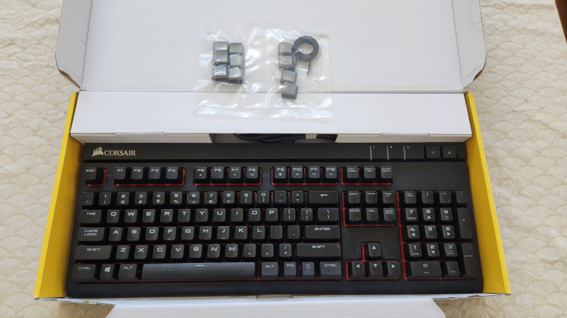 Corsair STRAFE Mechanical Gaming Keyboard — CHERRY® MX Brown