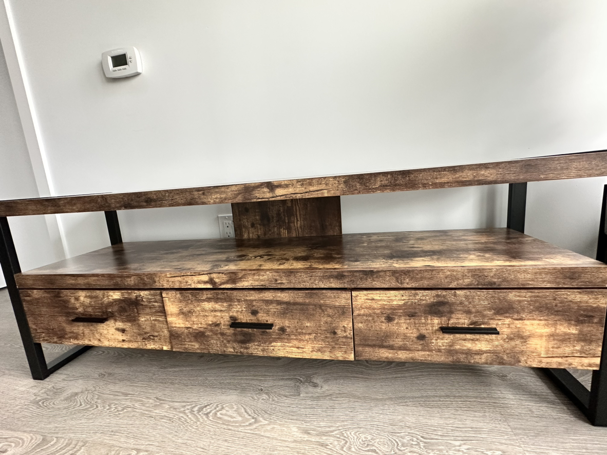 Tv Stand 60”