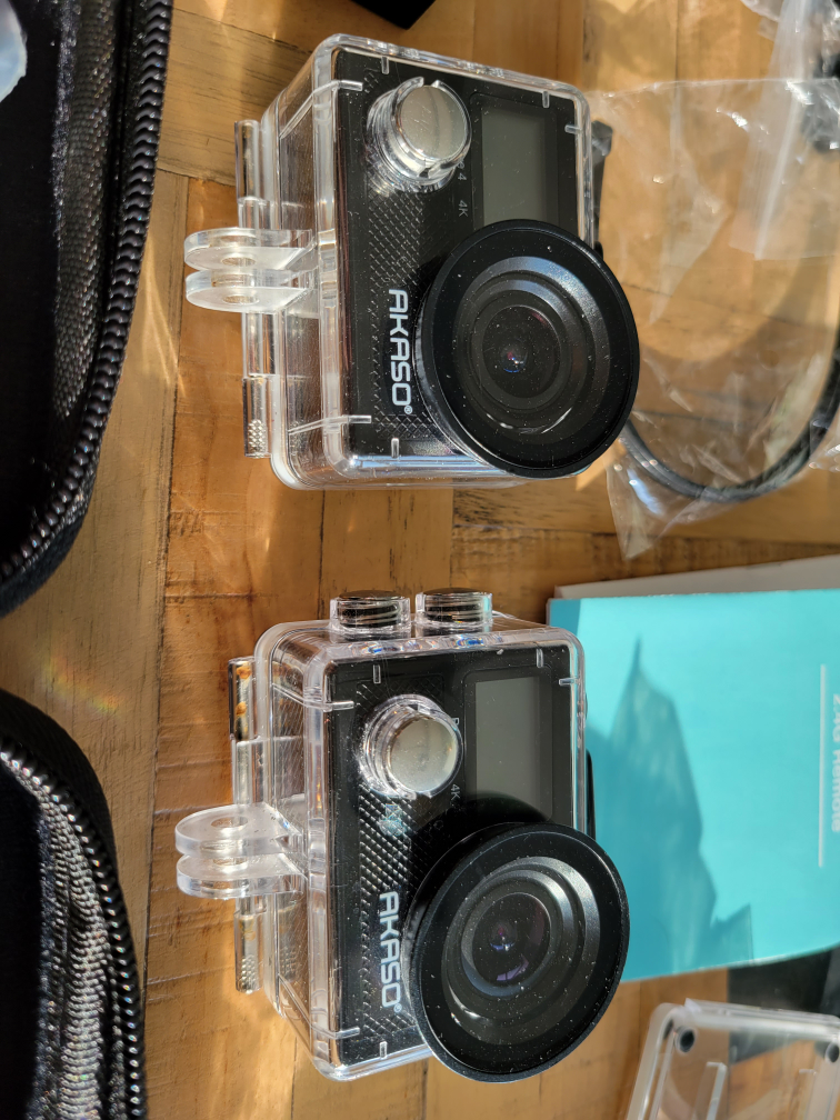 Akaso Brave 4 Action Camera and accessories thumbnail
