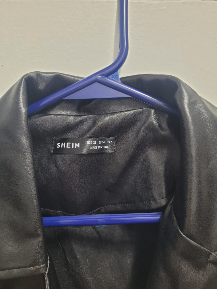 women's leather jacket - photo 2