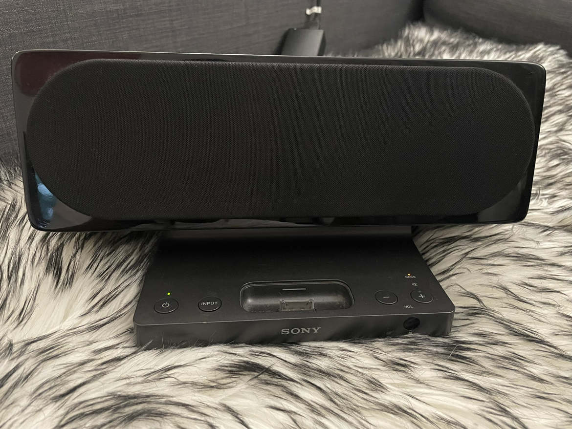 Sony iPod 4 speaker unit