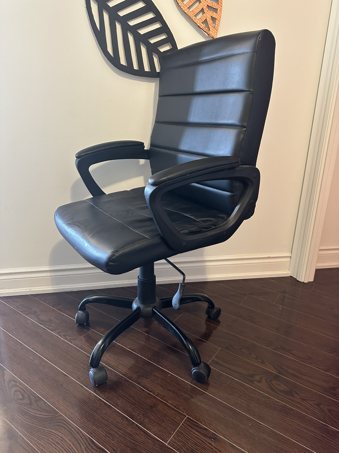 Office chair - photo 2