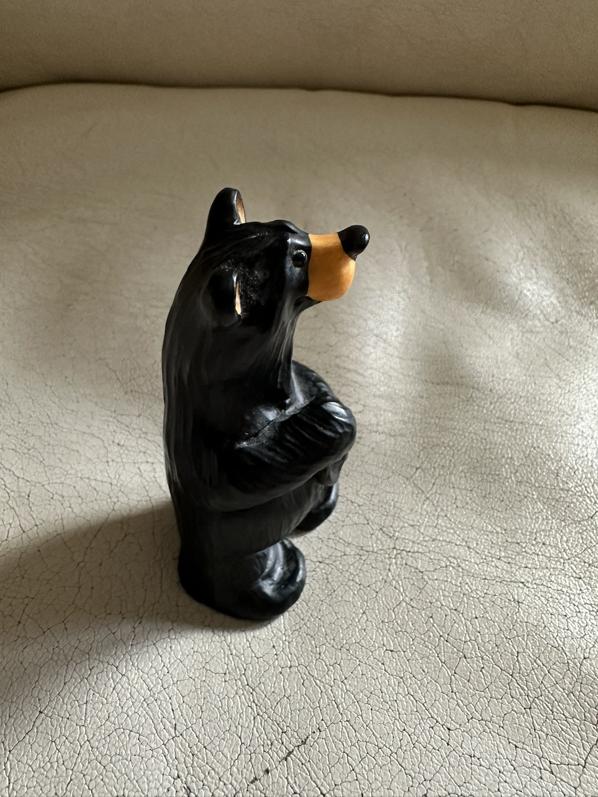 Bearfoot bear figurine