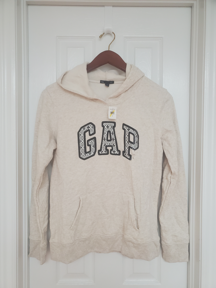 New Gap hoodie $8