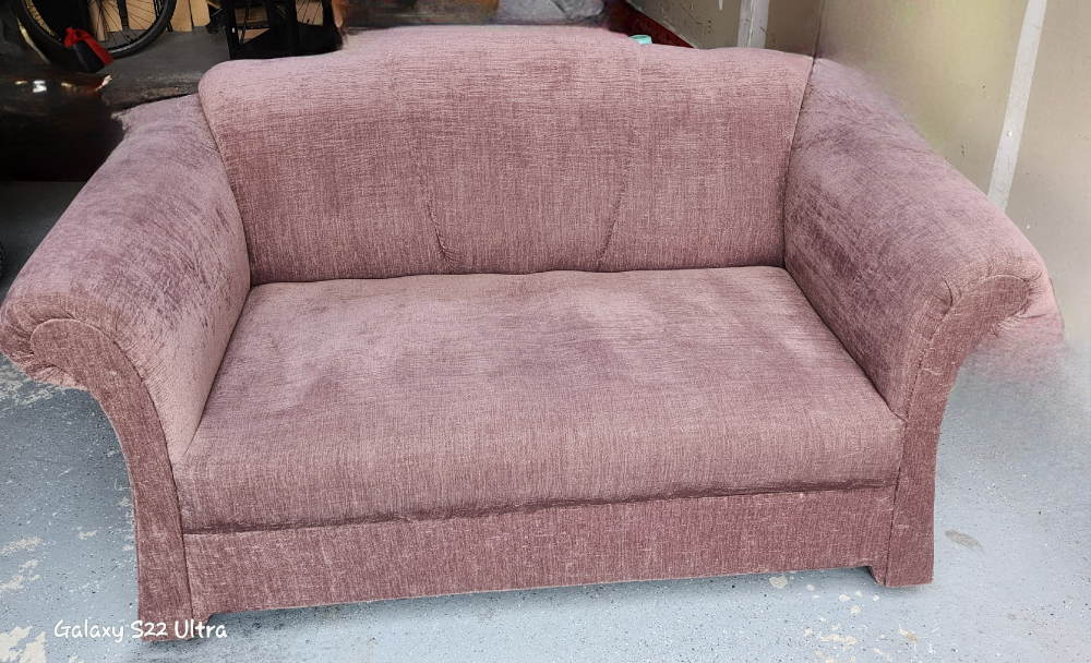 2 seater sofa - photo 2