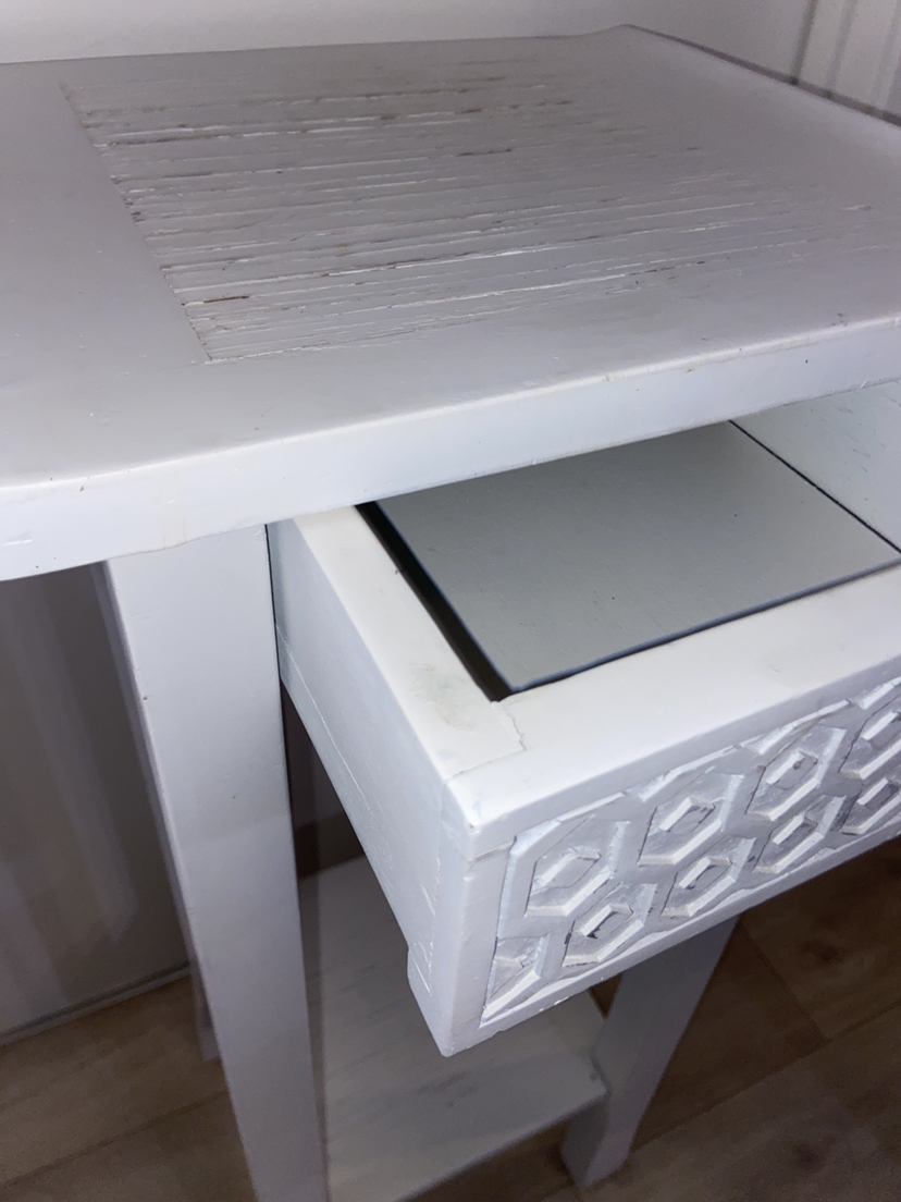 Pier 1 Plant/Side Table - photo 3