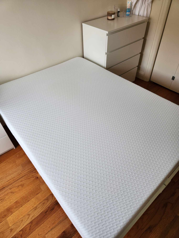 TUFF & NEEDLE Full Size Mattress