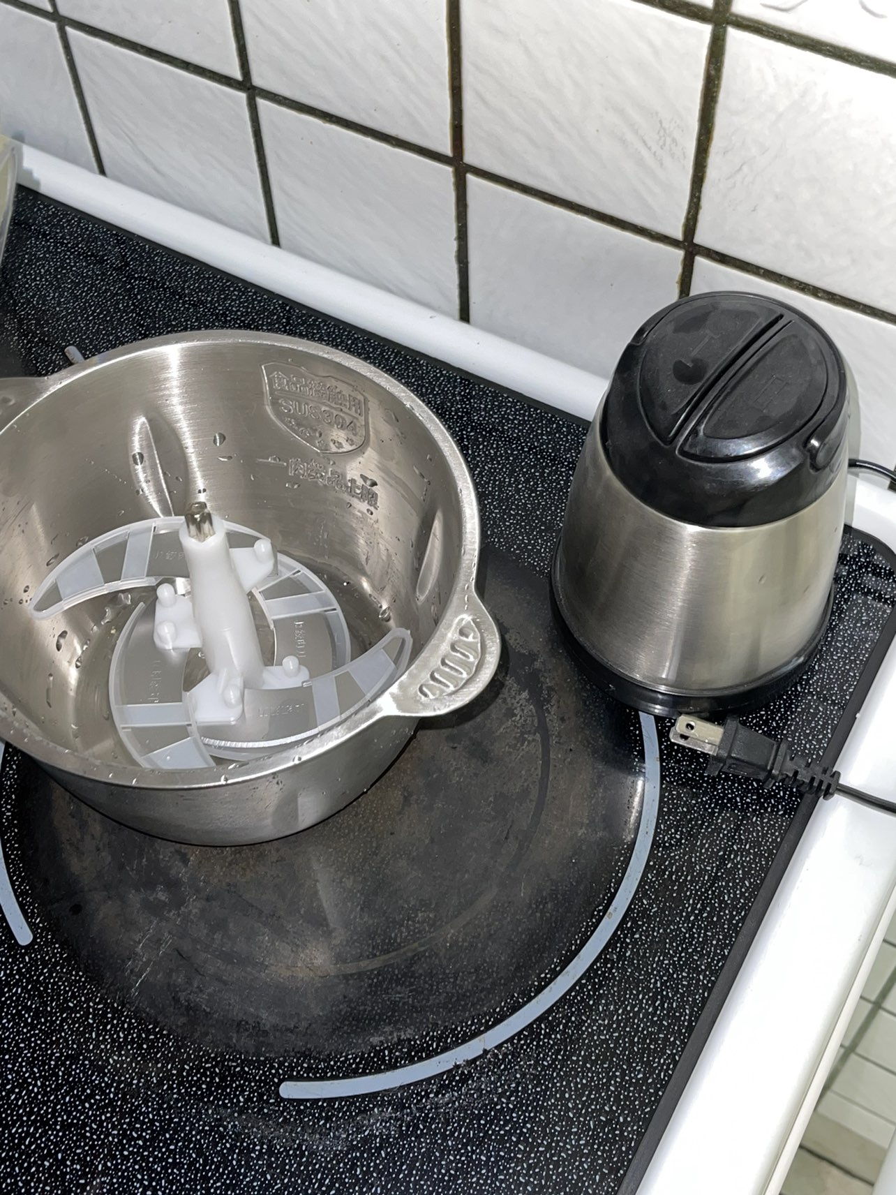 Food Chopper / Blender 99% Brand new - photo 3