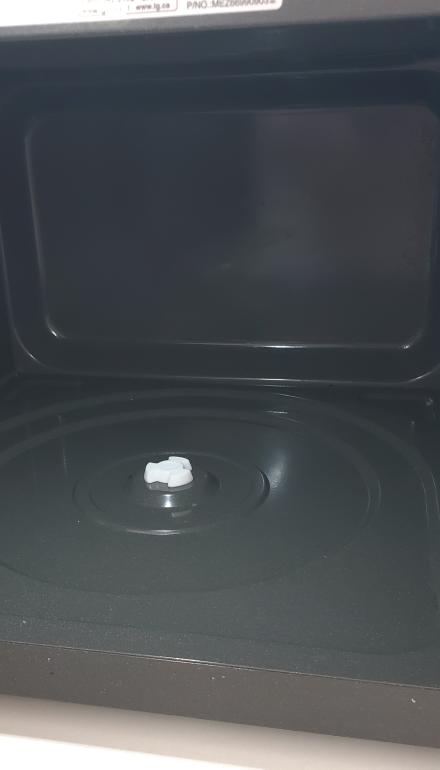 Microwave - photo 2