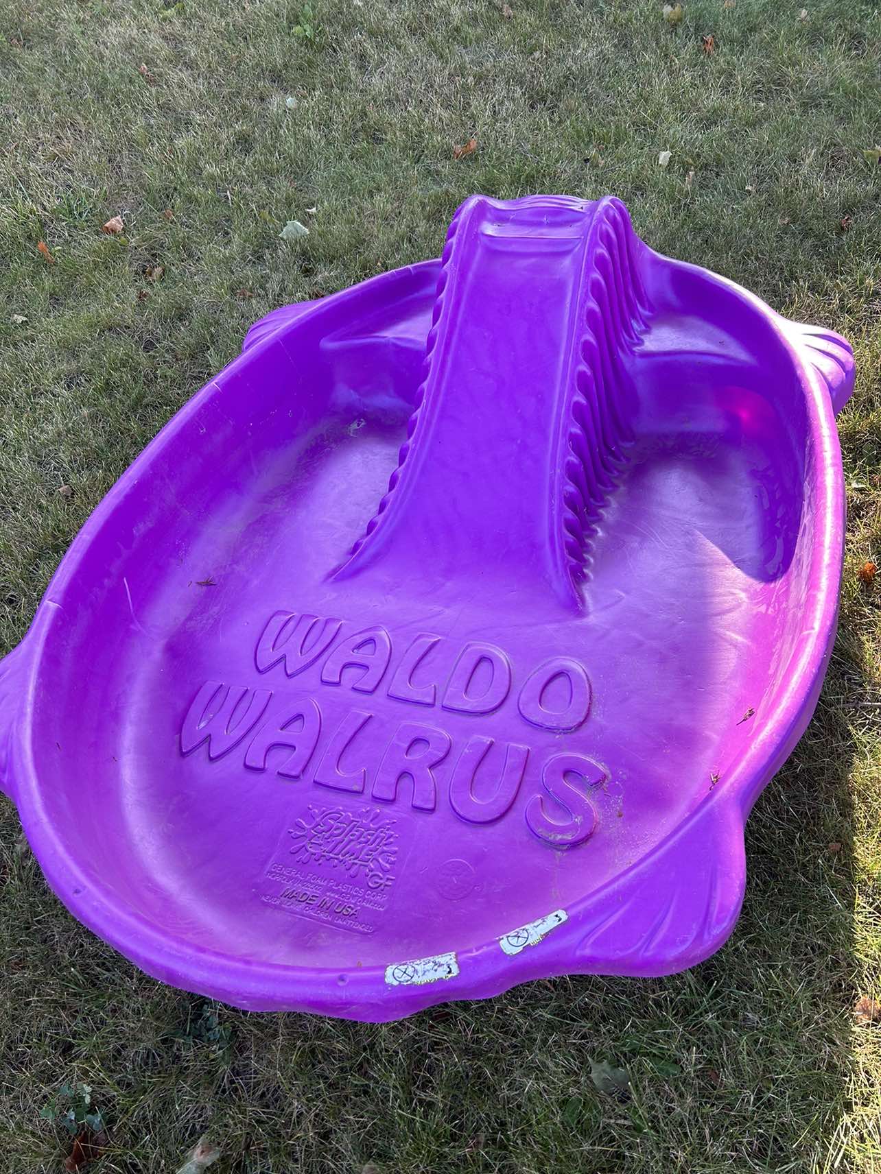32 by 40 inch kiddie pool. thumbnail