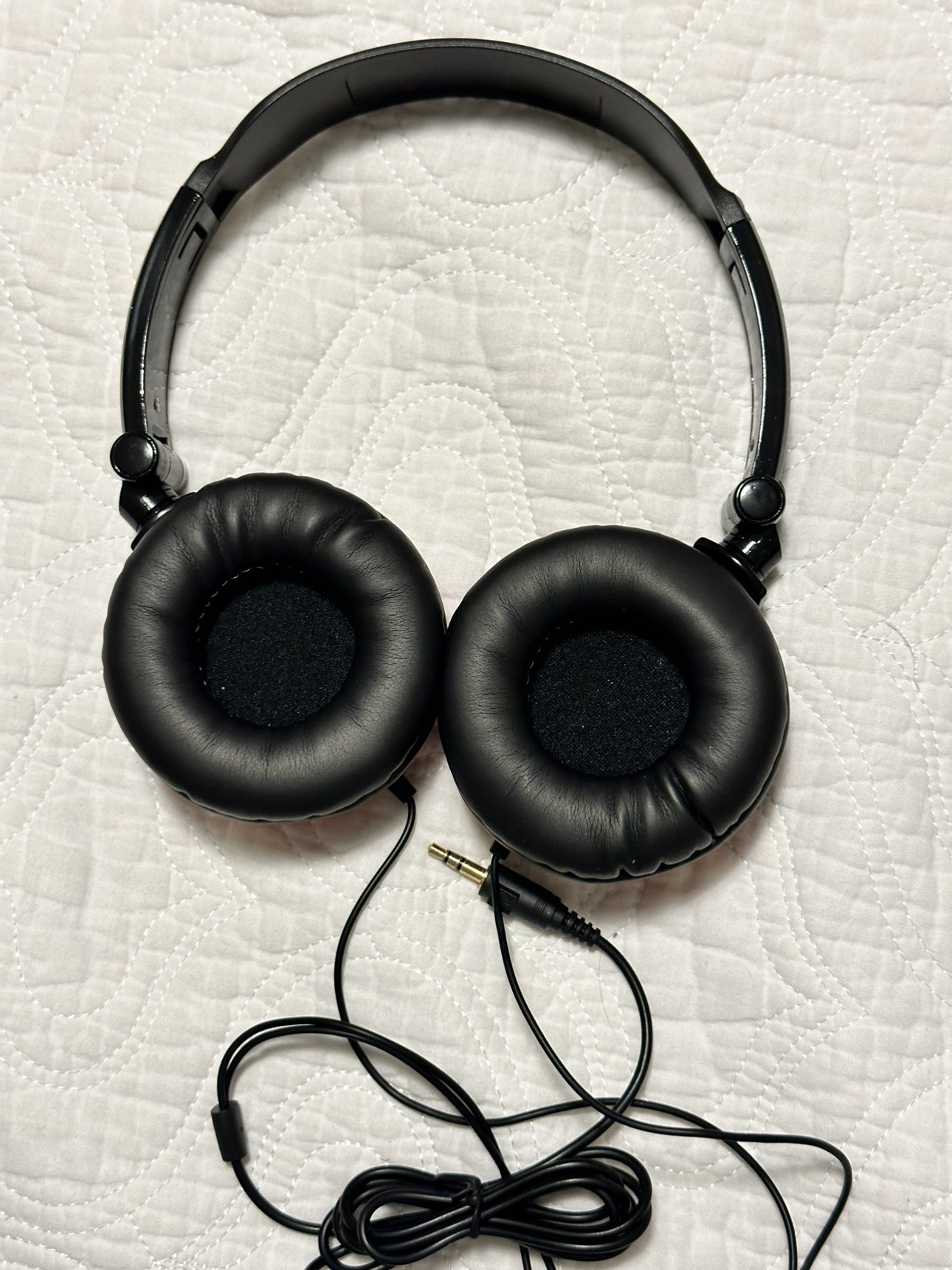 Fast and The Furious 6 promo head phones - photo 2