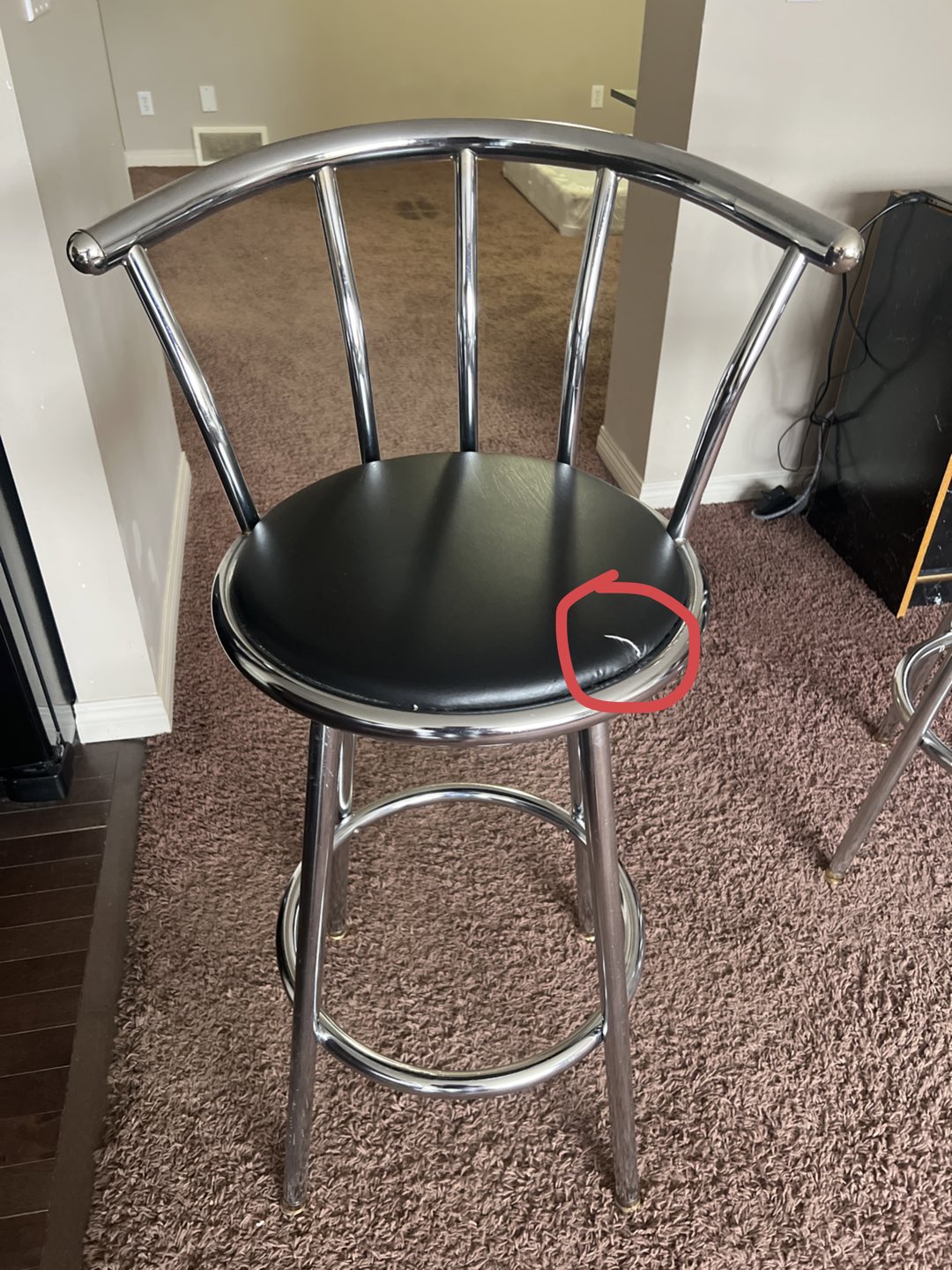 Bar stool - photo 2