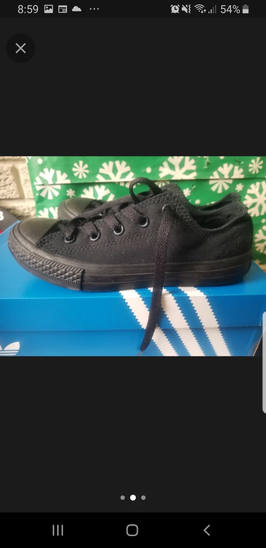 Kid's Converse all black chuck Taylor low size 2 image indicator(2)