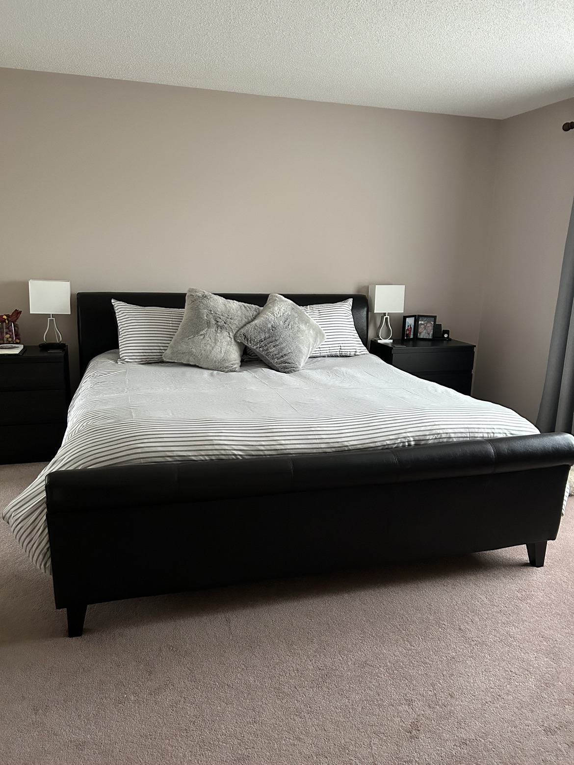 King size leather bed - photo 2