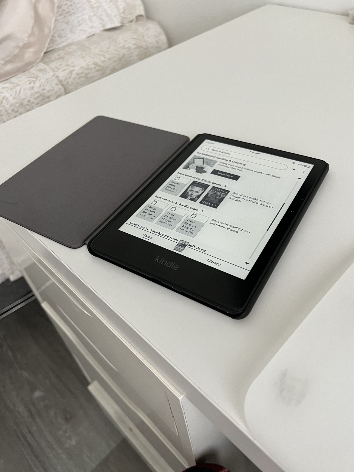 Kindle Paperwhite (2021) + Fabric Case