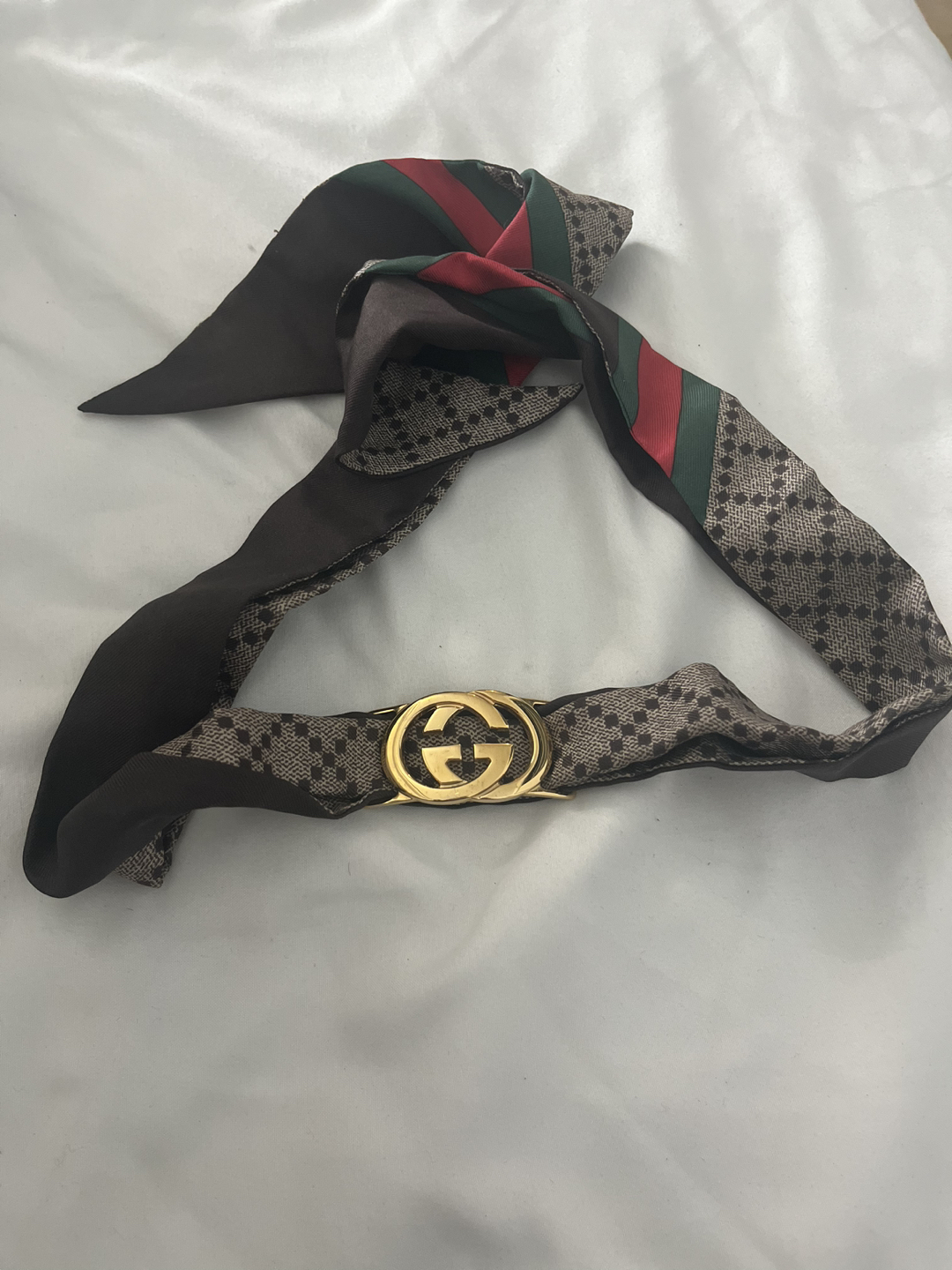 Gucci scarf + ring set