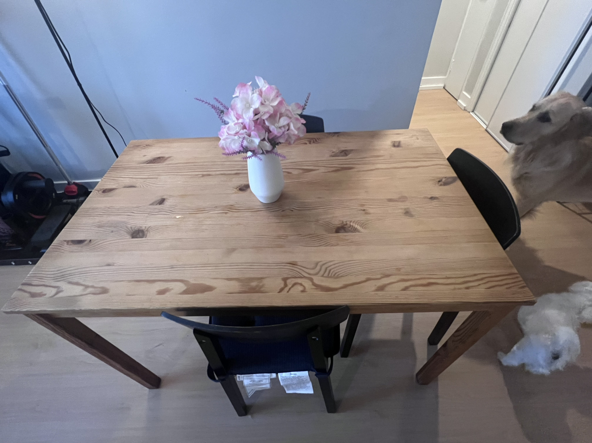 Dinning table with chairs thumbnail