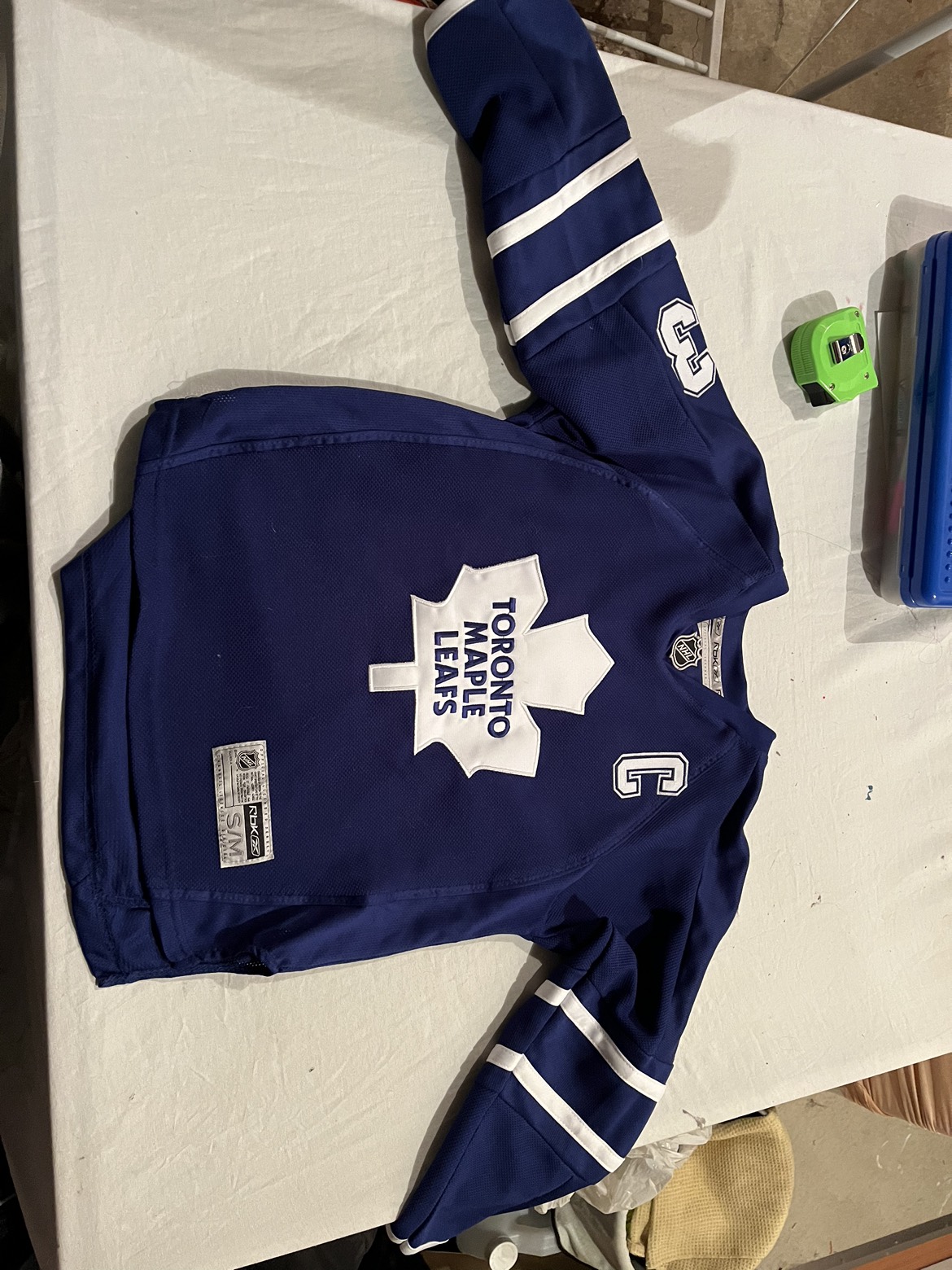 Toronto Maple Leafs hockey jersey youth image indicator(2)