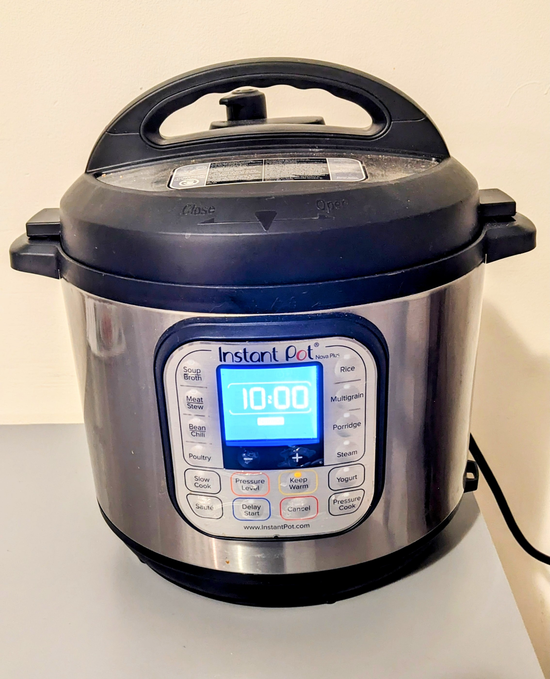 Instant Pot Nova Plus (6 Quartz) thumbnail