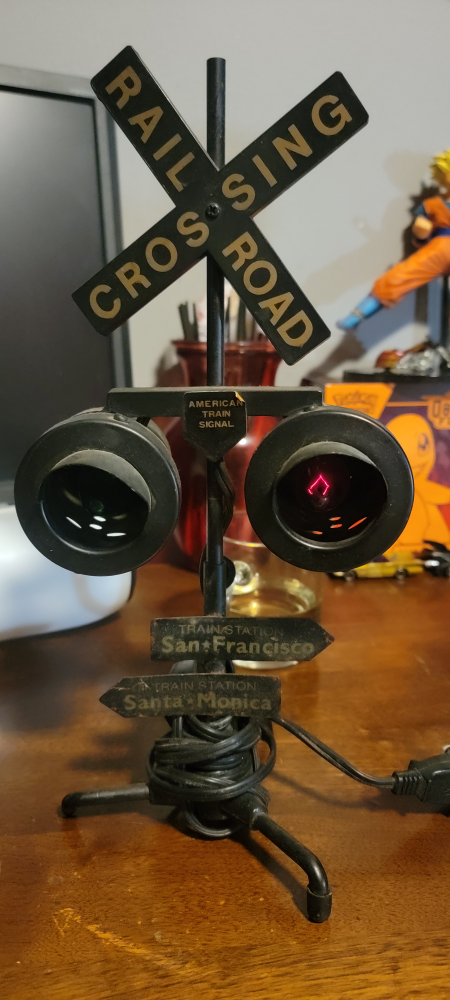 Railroad crossing light thumbnail