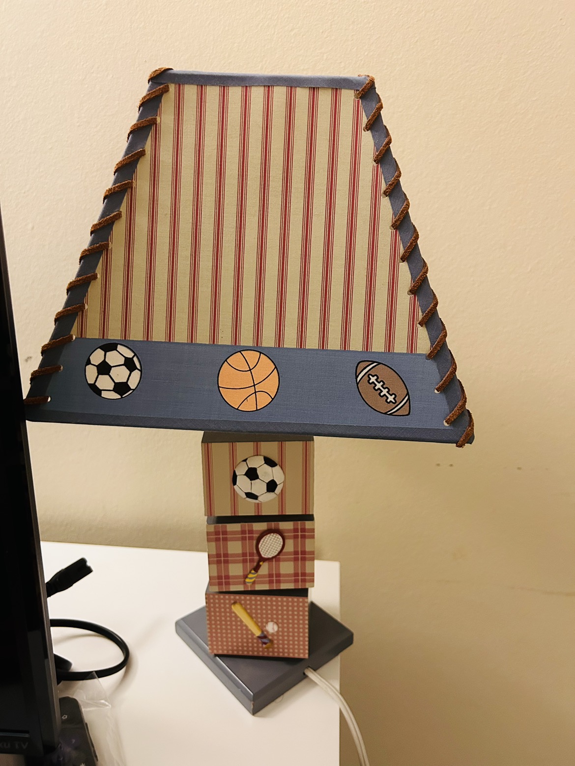 Lamp for kids room