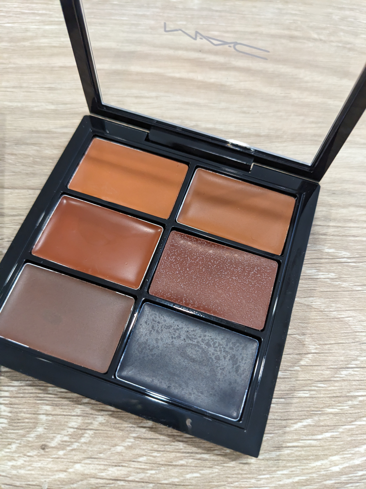 MAC makeup bundle all for only $10 - photo 4