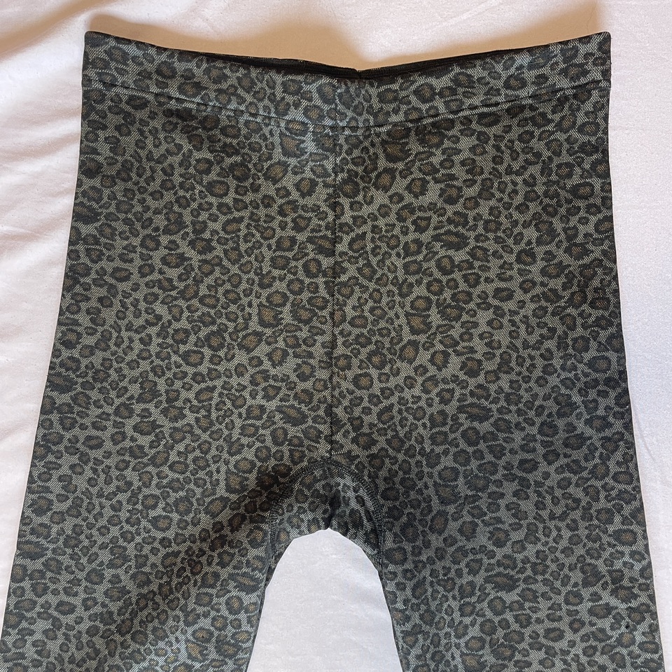 Leopard Print Fall/Winter Leggings Y Sz L/W 6P image indicator(2)