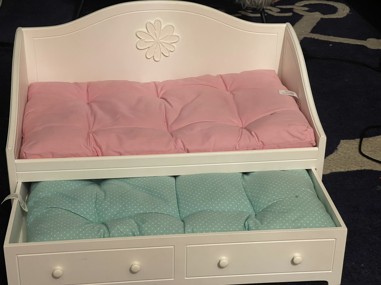 American girl dolls beds - photo 2