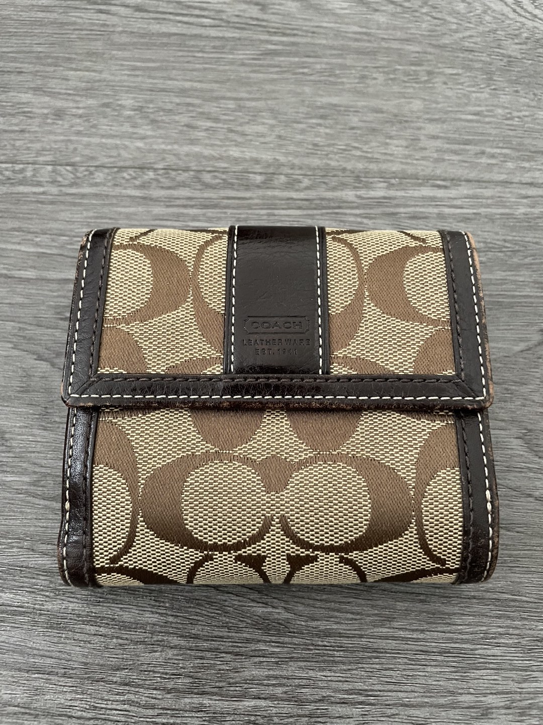 Coach billfold wallet