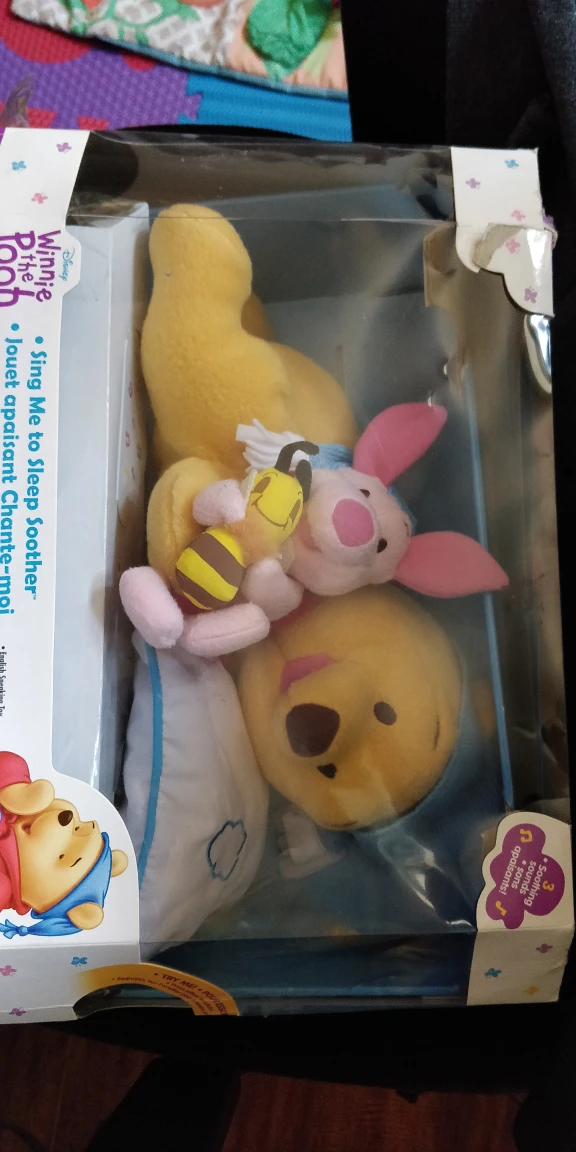 Sing Me to Sleep Soother Winnie the Pooh plush toy image indicator(2)