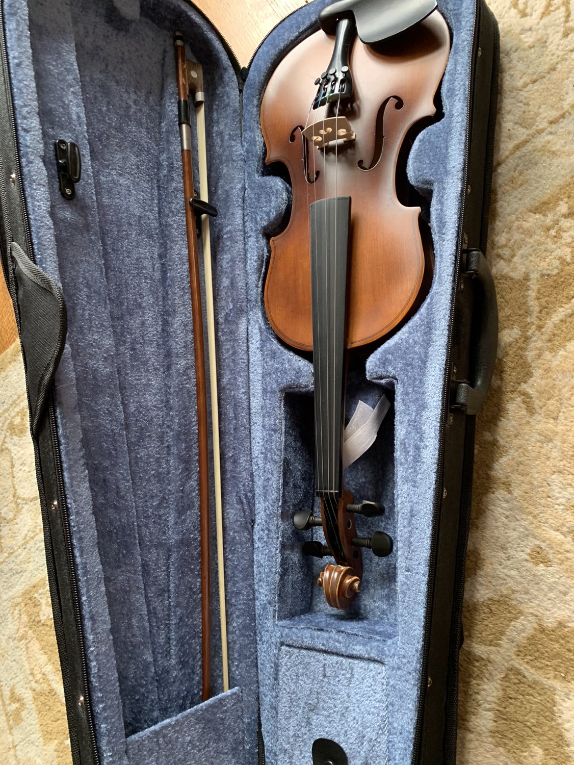 Violin kids size almost new
