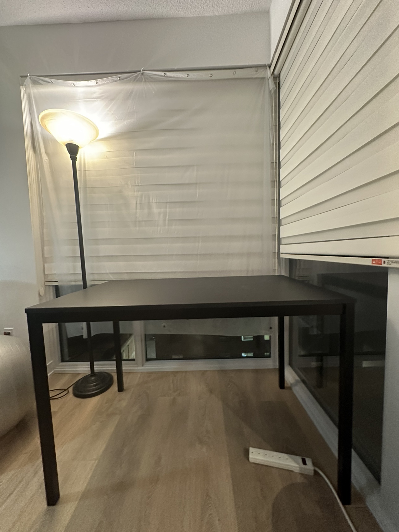 Ikea melltorp table