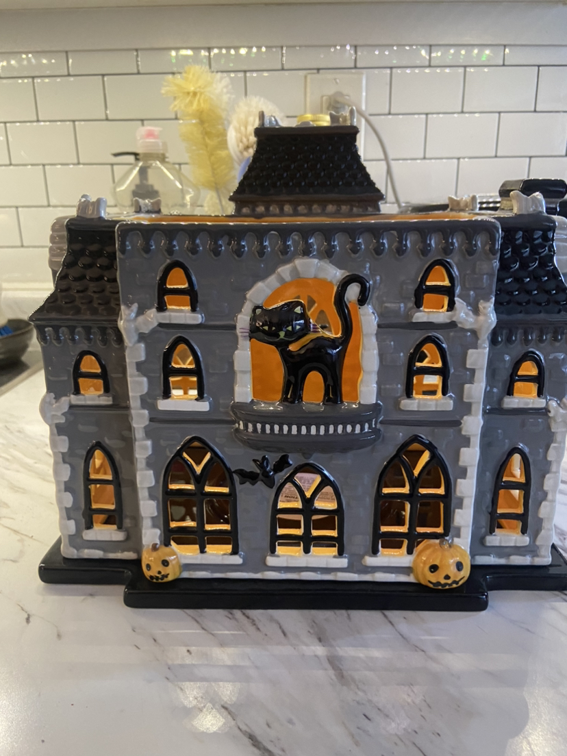 Bath and Bodyworks 2016 Halloween Haunted House 3 Wick Luminary - photo 4
