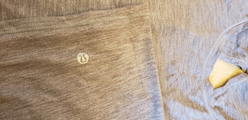 Lululemon top image indicator(3)
