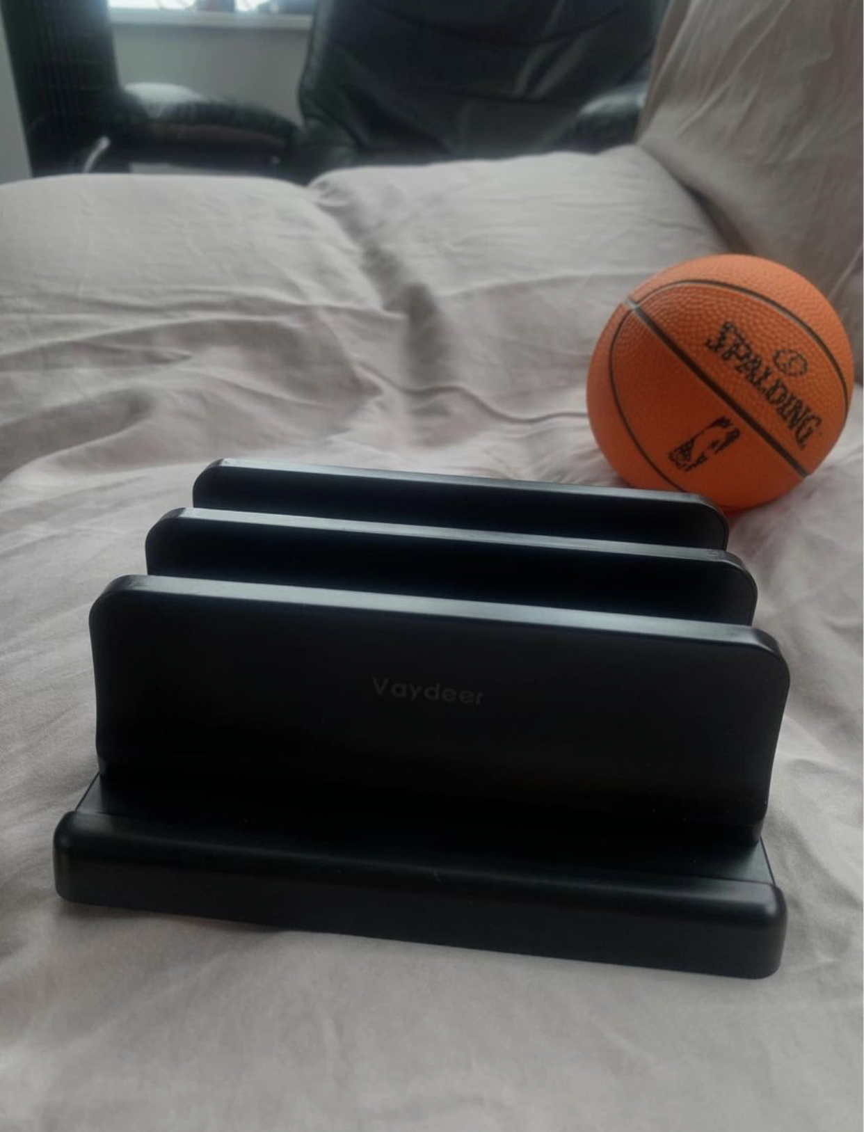 Laptop Vertical Stand