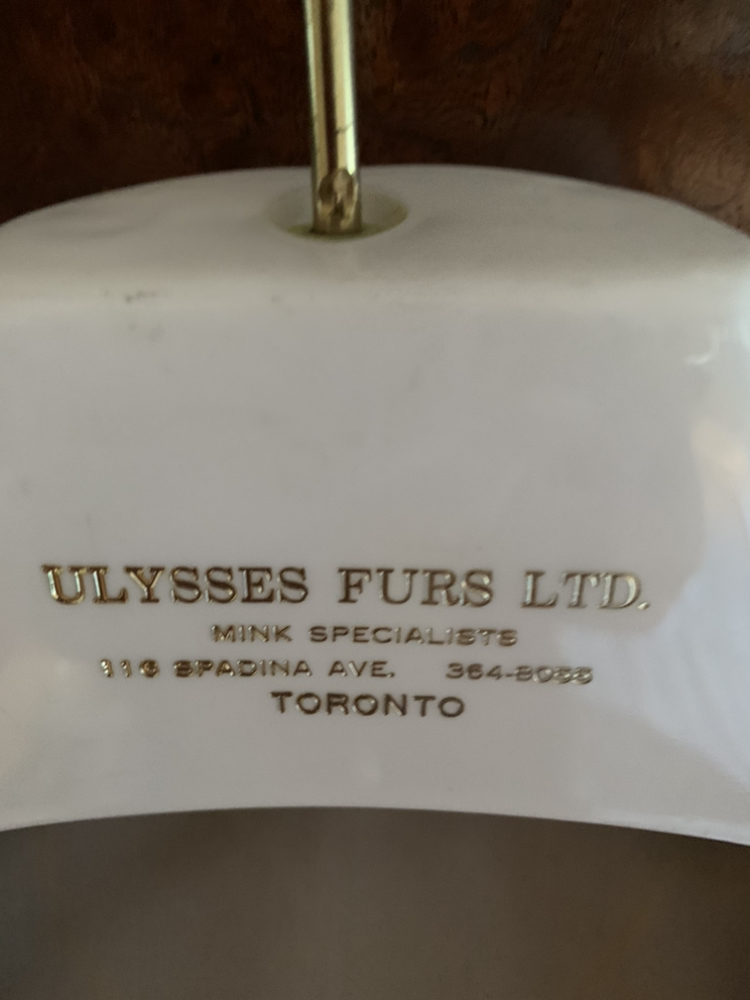 Real fur stole or wrap - photo 3