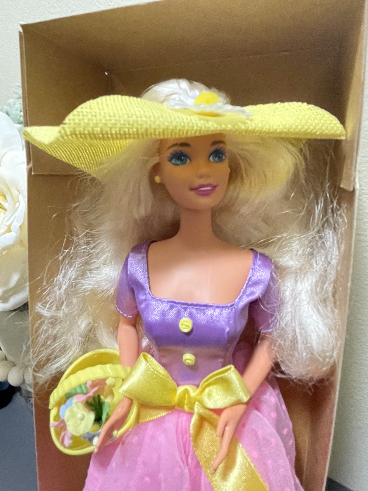 Special Edition Vintage Collector Barbie “Spring Blossom” image indicator(3)