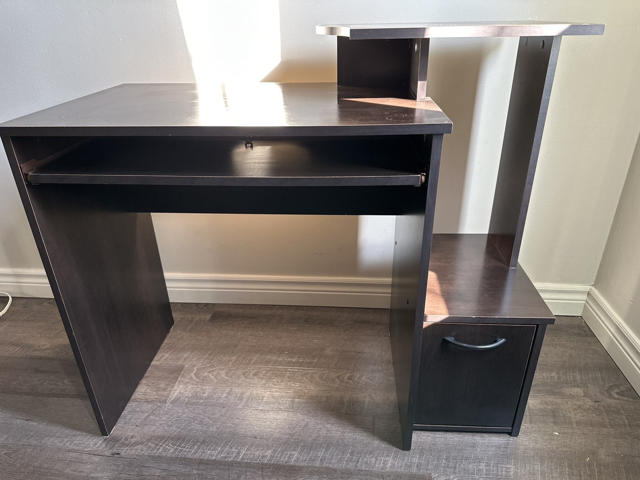 Computer table - photo 2
