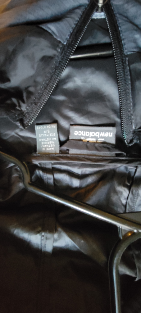 New Balance wind breaker, small - photo 3