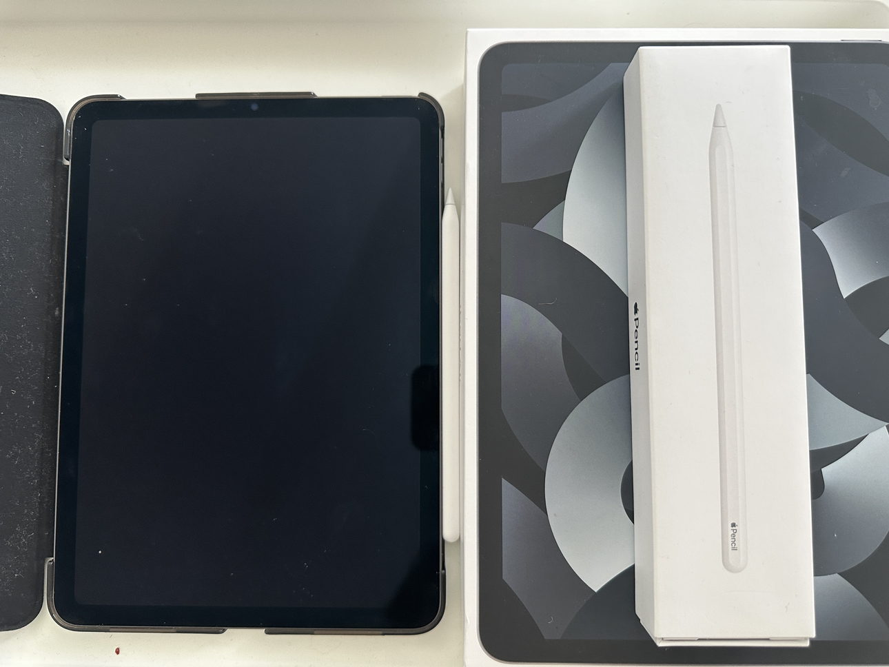 Ipad Air (5th Gen 64G Wifi) + Apple Pencil (2nd Gen) + Applecare