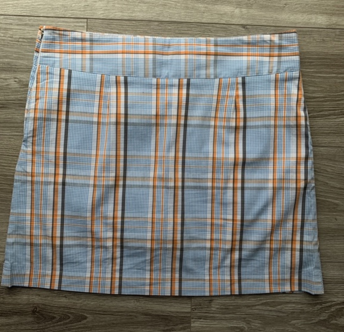 Golf/Tennis Skirt Plaid Sz 6 image indicator(2)