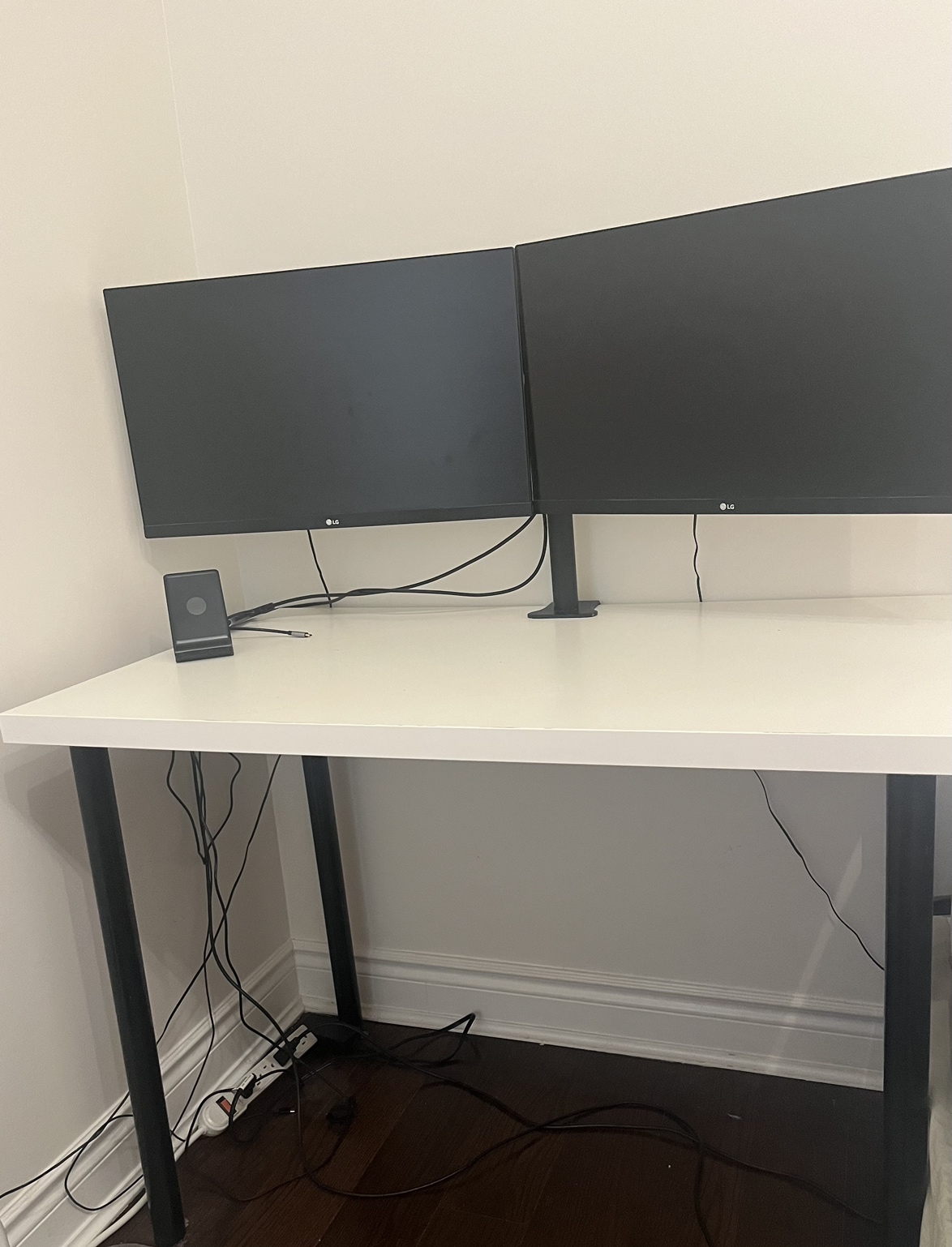 Ikea desk - photo 2