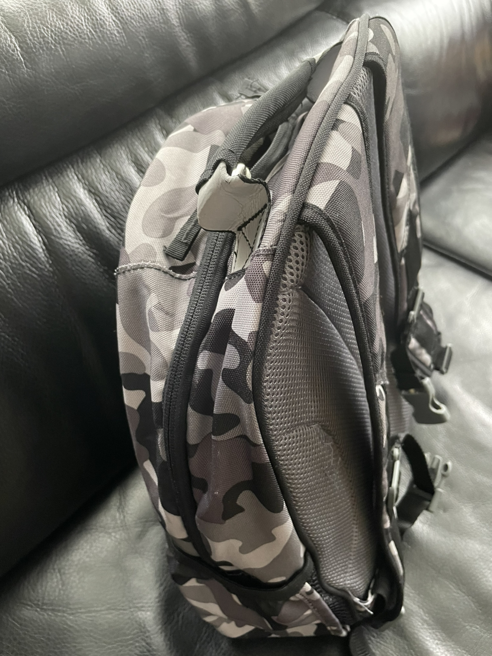 Back to Schhol - Backpack & Freebies (Pottery Barn Kids) - photo 3