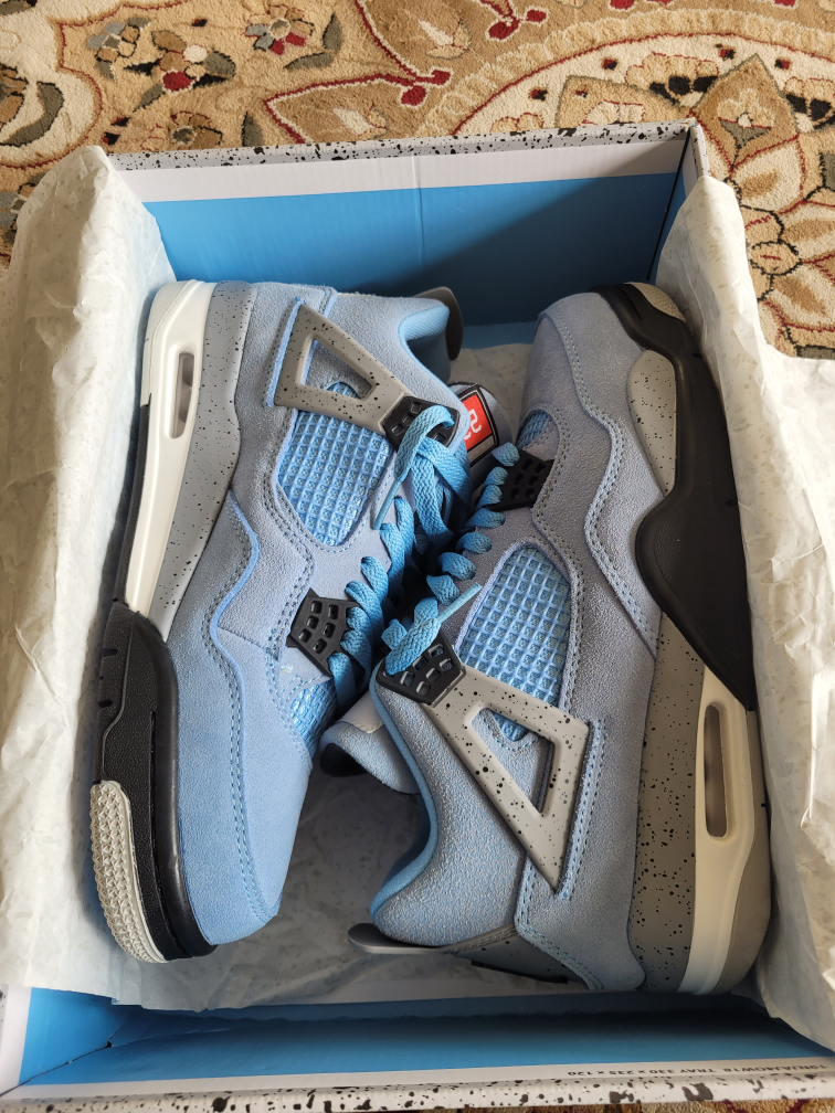 Jordan 4 UNC image indicator(2)