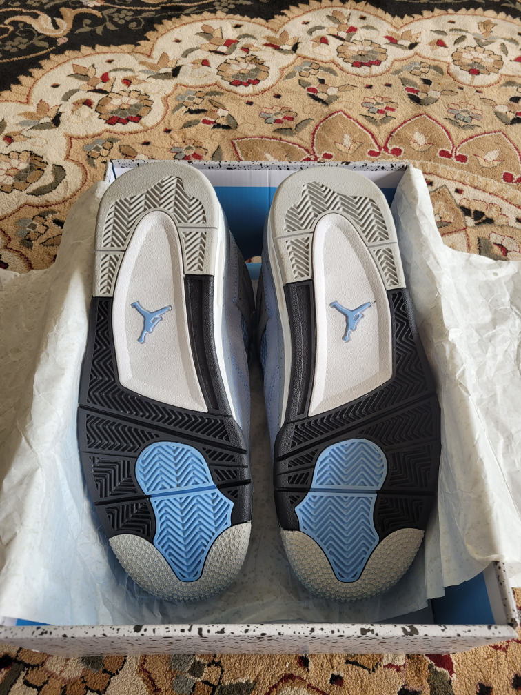 Jordan 4 UNC image indicator(3)