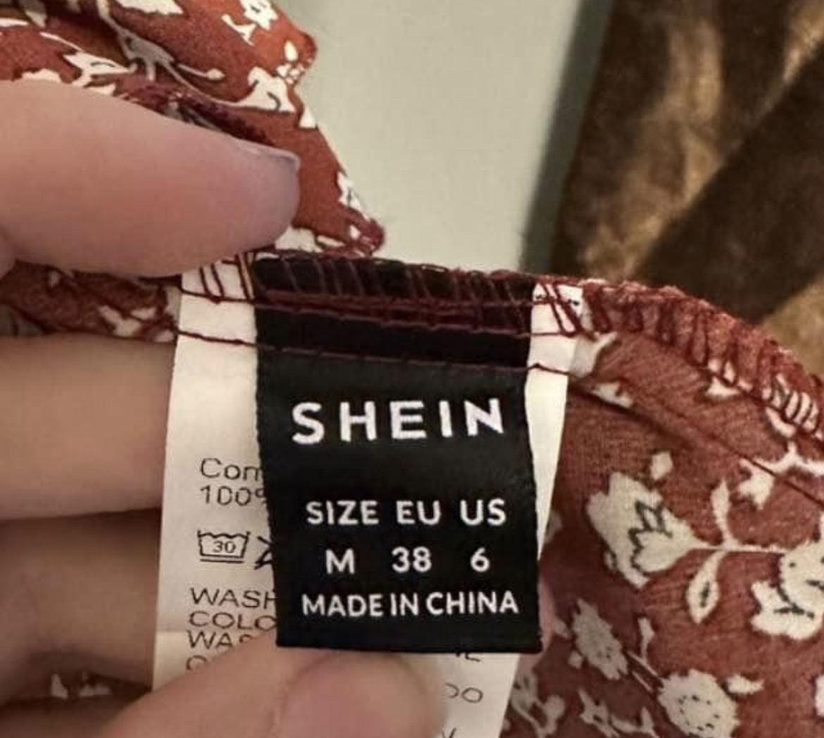 Brown and floral tie up shrug style with long bell sleeves SZ 6 image indicator(7)