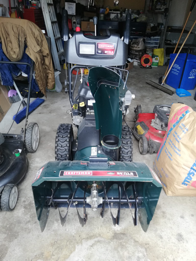 craftsman  snow blower - photo 2