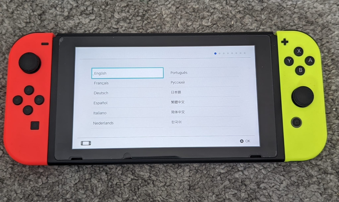 Nintendo Switch - photo 2