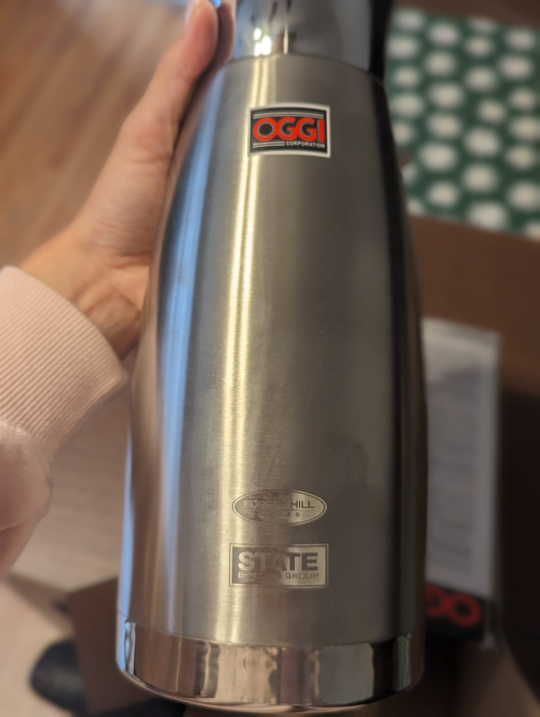 Stainless Steel Carafe image indicator(3)